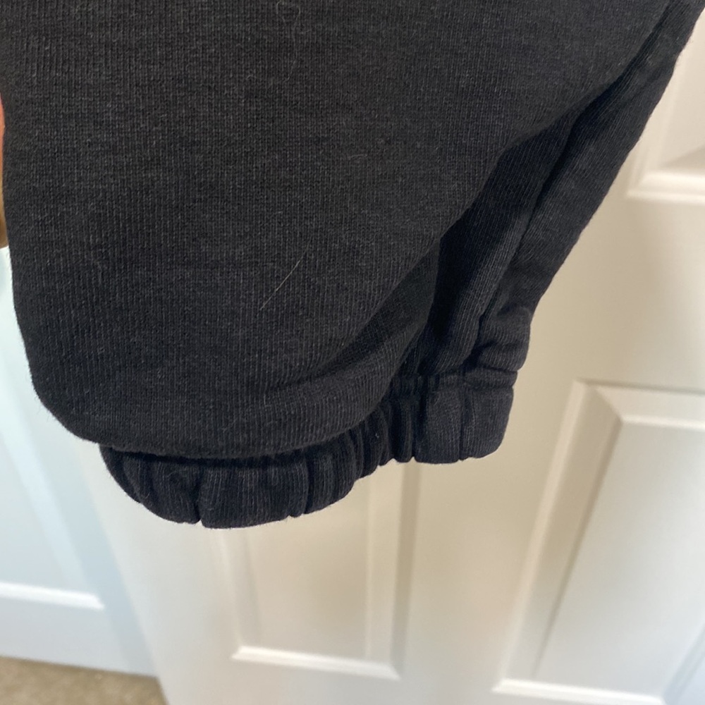 TALENTLESS Sweats - Picture 3 of 5